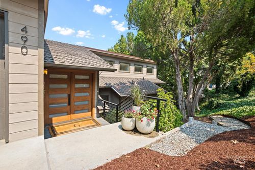 490 E Balmoral Rd, Boise, ID, 83702-1704 | Card Image