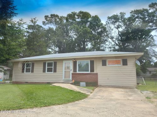 214 Oak Park Drive, Pearl, MS, 39208 | Card Image