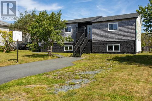 22 Irving Dr, Paradise, NL, A1L1S1 | Card Image