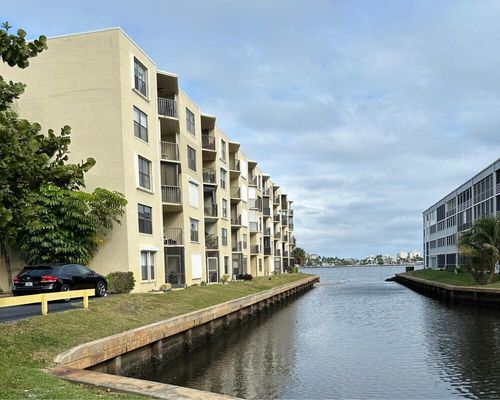 apt-225-896 N Federal Hwy, Lantana, FL, 33462-1878 | Card Image