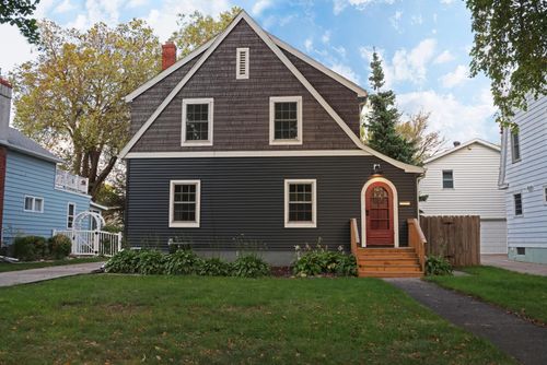 912 11th St S, Moorhead, MN, 56560-3540 | Card Image