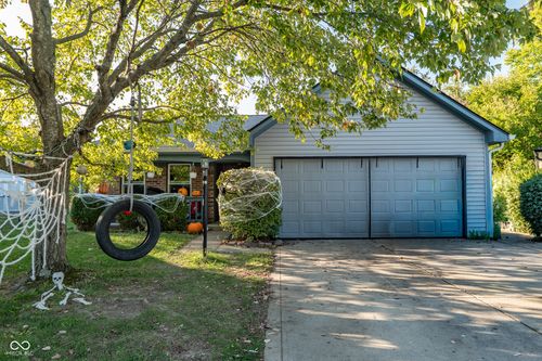 87 Beech Ct, New Whiteland, IN, 46184-1072 | Card Image