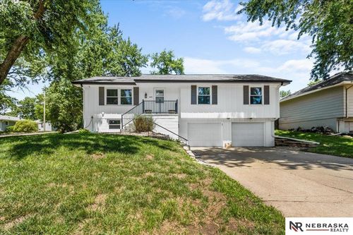 9448 Ames Ave, Omaha, NE, 68134-3835 | Card Image