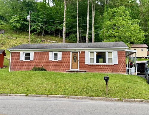 216 Burnette St, Richlands, VA, 24641-2602 | Card Image