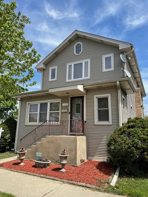 2247 N 73rd Ave, Elmwood Park, IL, 60707-2733 | Card Image
