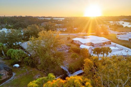 500 Dona Dr, NOKOMIS, FL, 34275-2614 | Card Image