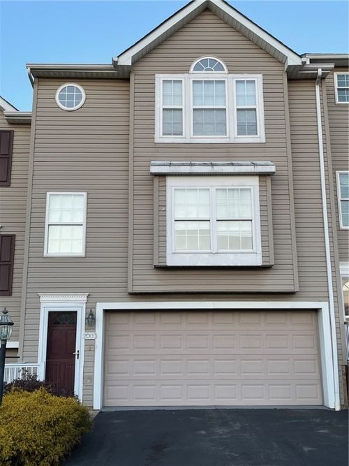 2003 Trail Side Ct, Jeannette, PA, 15644-4741 | Card Image