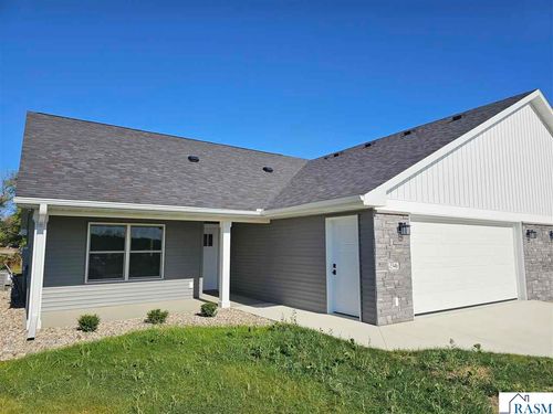 1346 Birchwood Dr, New Ulm, MN, 56073-1063 | Card Image