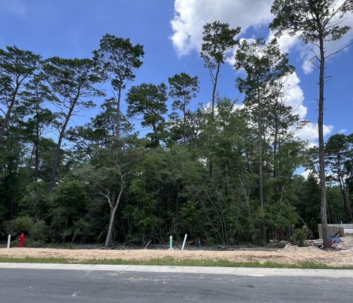 239 Foxglove Run, Niceville, FL, 32578-1740 | Card Image