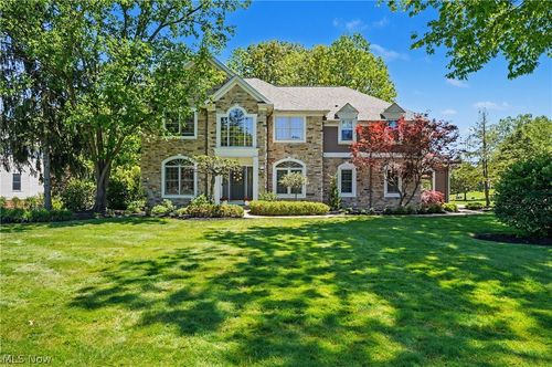 6165 Loch Lomond Ct, Solon, OH, 44139-5945 | Card Image
