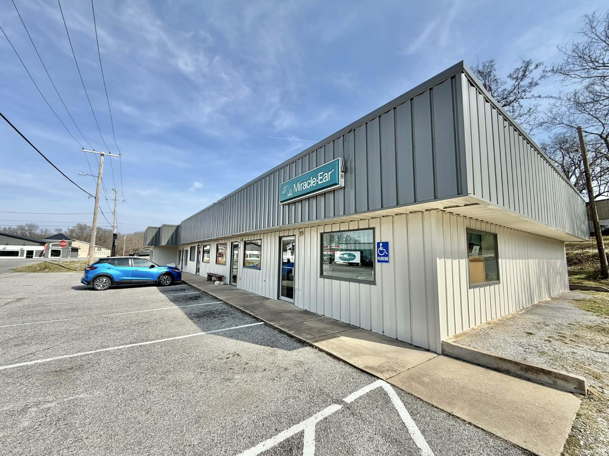 Commercial Sale in Grove 3