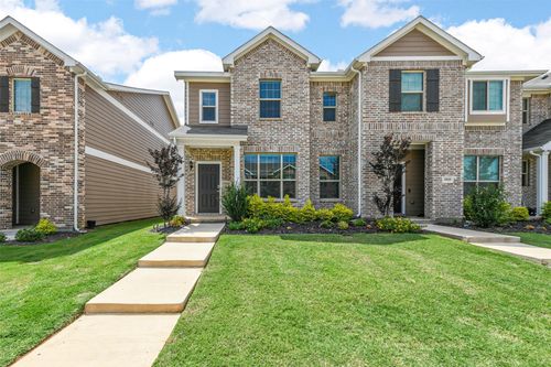3521 Brentwood Dr, Denton, TX, 76207-1742 | Card Image