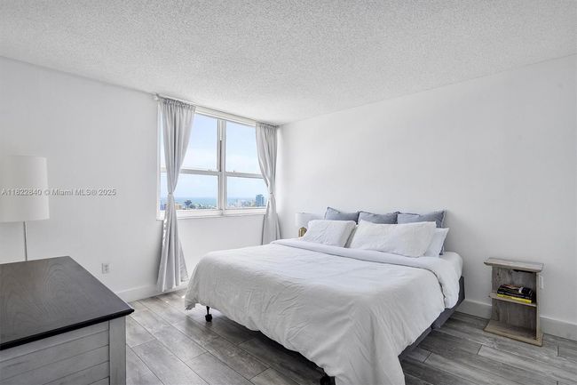 APT-1101 - 1830 S Ocean Dr, Condo with 3 bedrooms, 3 bathrooms and null parking in Hallandale Beach FL | Image 15