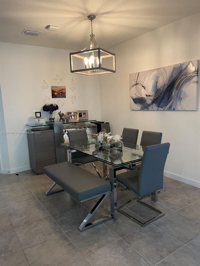 0 - 3409 W 104th Ter, Condo with 4 bedrooms, 3 bathrooms and null parking in Hialeah FL | Image 10