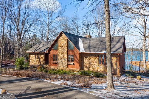 234 Chandlers Ferry Dr, Hartwell, GA, 30643-2424 | Card Image