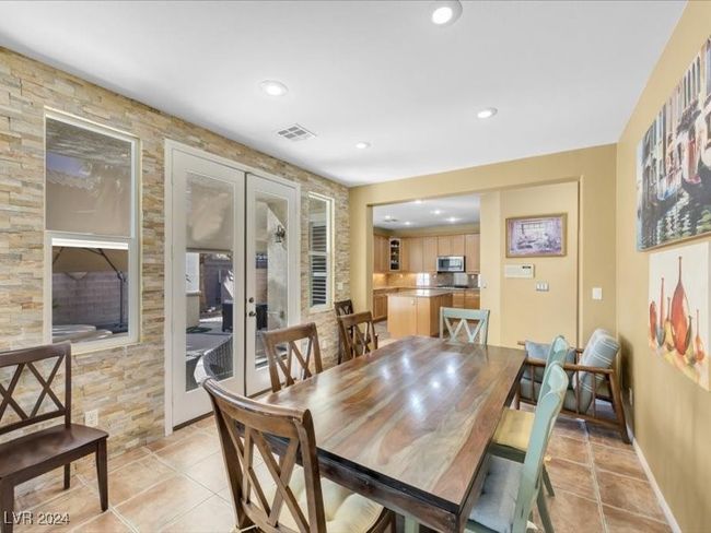 9333 Arrowhead Bluff Ave, House other with 4 bedrooms, 3 bathrooms and null parking in Las Vegas NV | Image 14