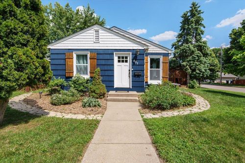401 15th Ave N, Hopkins, MN, 55343-7220 | Card Image