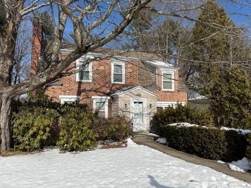 32 Zenith Dr, Worcester, MA, 01602-3285 | Card Image