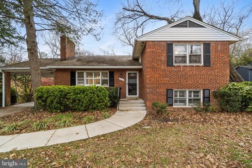 1624 41st St N, Mclean, VA, 22101-3347 | Card Image