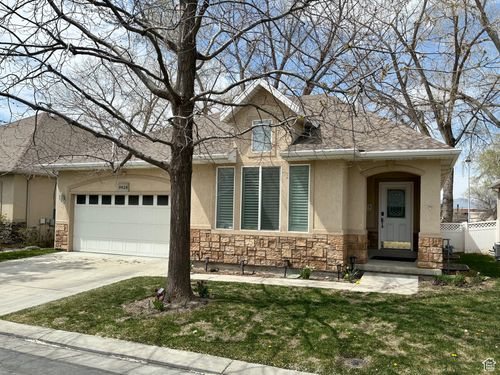 9928 Cascade Park Dr, Sandy, UT, 84070-4254 | Card Image
