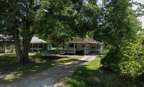 110 N 2nd St, Oberlin, LA, 70655-5501 | Card Image
