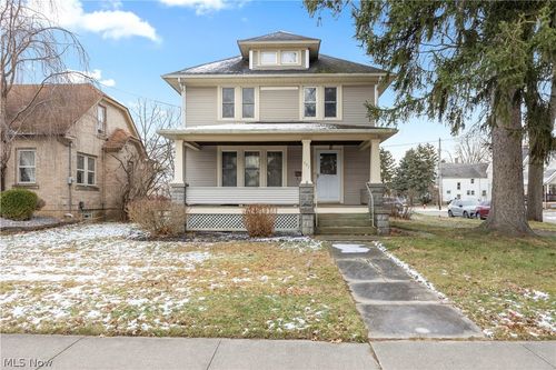 601 Woodland Ave, Elyria, OH, 44035-3250 | Card Image