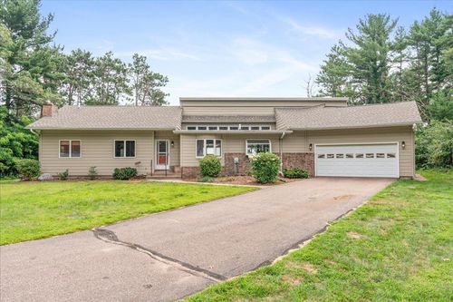 1103 N Moonlight Dr, Altoona, WI, 54720-1472 | Card Image