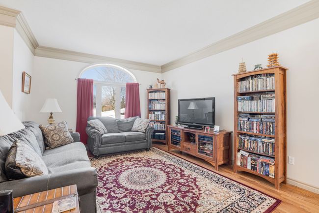 863 Victoria St, House other with 4 bedrooms, 2 bathrooms and 4 parking in L'orignal ON | Image 6