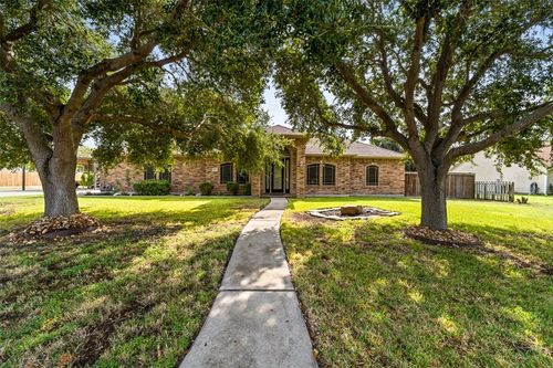 1601 Dove Ln, Corpus Christi, TX, 78418-4525 | Card Image