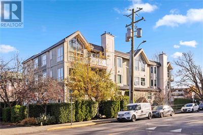 102 - 1801 Fern St, Condo with 2 bedrooms, 2 bathrooms and 1 parking in Victoria BC | Image 1