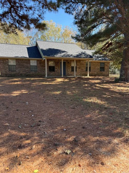 2744 Corinth Rd, Nashville, AR, 71852-8574 | Card Image