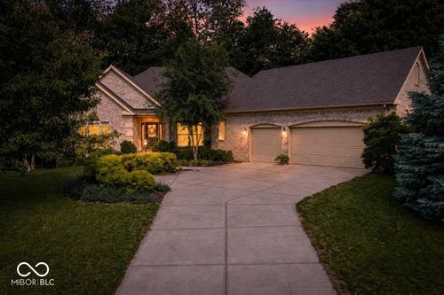 7304 Rooses Way, Indianapolis, IN, 46217-7493 | Card Image