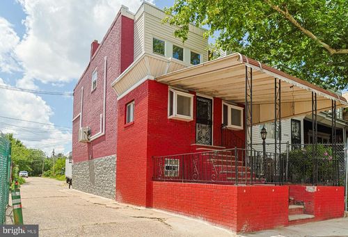 1542 S 57th St, PHILADELPHIA, PA, 19143-4635 | Card Image