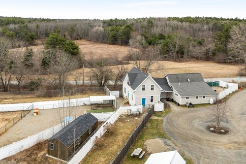 144 Middle Road, Edgecomb, ME, 04556 | Card Image