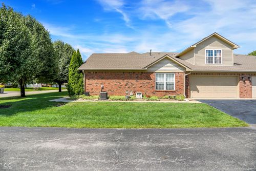 5408 Thornridge Ln, Indianapolis, IN, 46237-4232 | Card Image