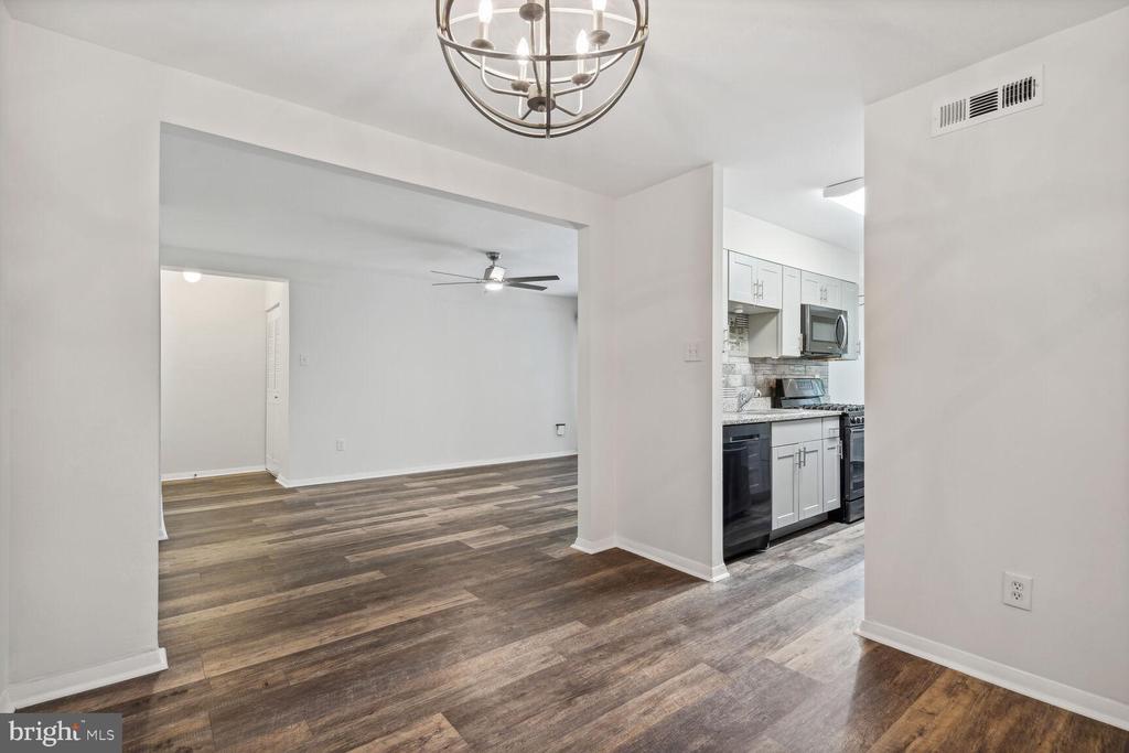 Residential Lease in ANNANDALE 5