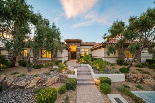 8030 Palm Cove Ct, Las Vegas, NV, 89129-1840 | Card Image