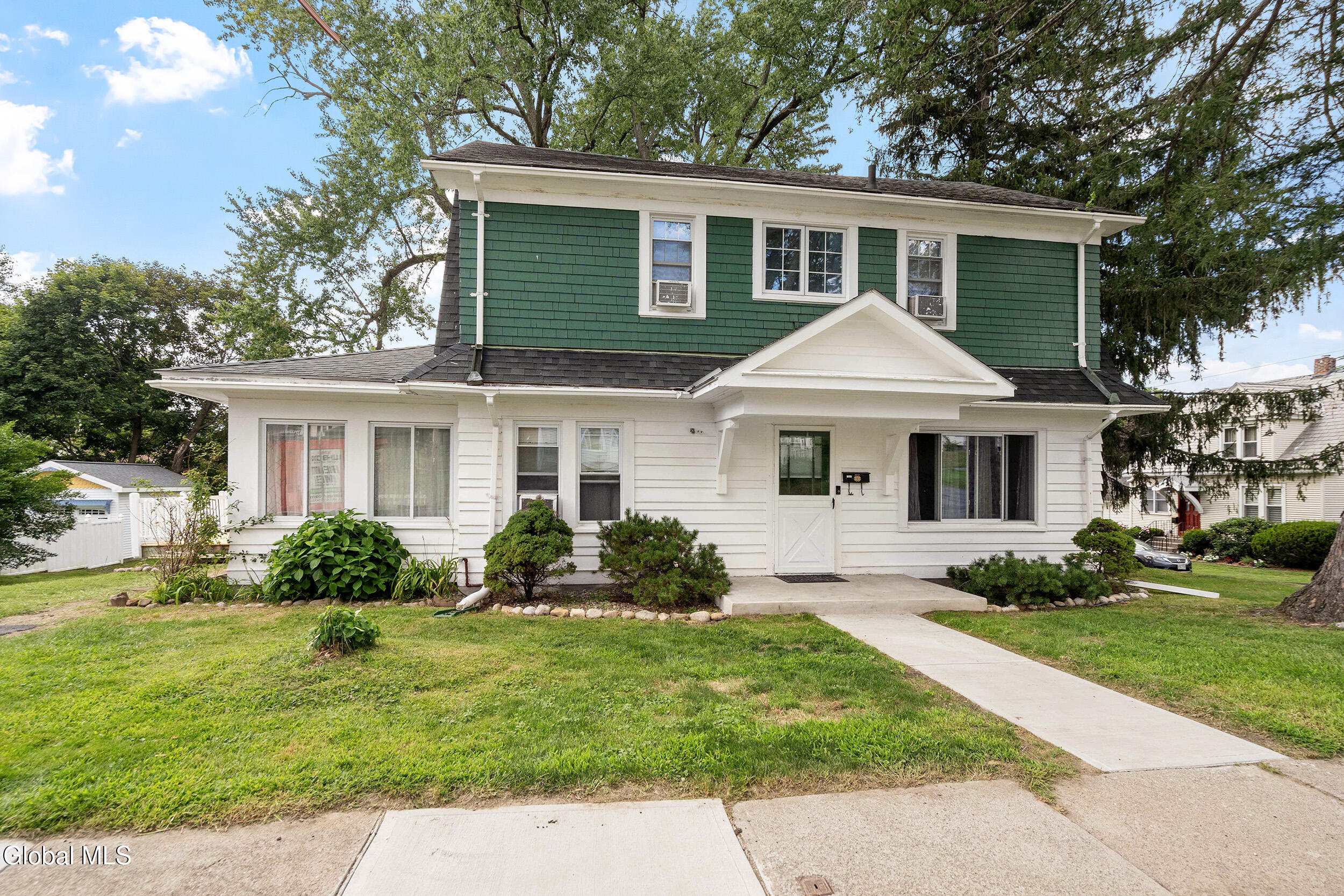 Residential in Troy