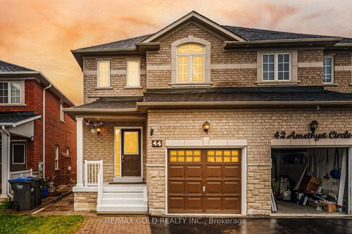 44 Amethyst Cir, Brampton, ON, L6P0Z3 | Card Image