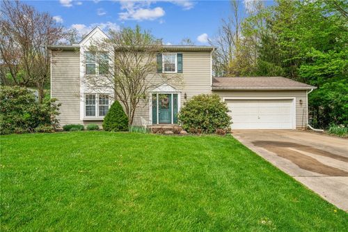 5 Foxglove Dr, Greensburg, PA, 15601-1159 | Card Image