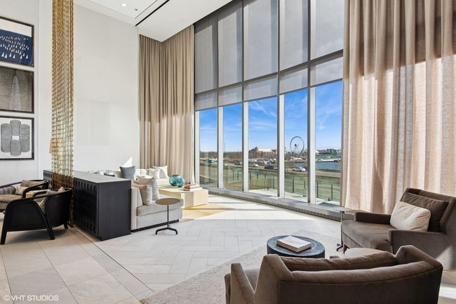 APT-1307 - 211 N Harbor Dr, Condo with 1 bedrooms, 1 bathrooms and 1 parking in CHICAGO IL | Image 8