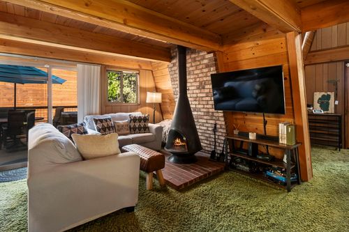 250 Eastview Rd, Tahoe City, CA, 96145-1869 | Card Image