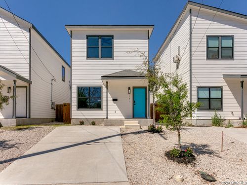 151 Vine St, San Antonio, TX, 78210-2317 | Card Image
