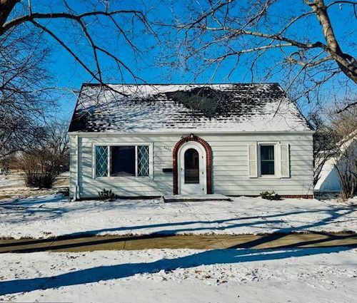 2660 King Ave, Slayton, MN, 56172-1235 | Card Image