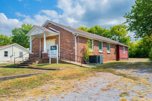 705 Mulberry St, Lebanon, TN, 37087-2330 | Card Image