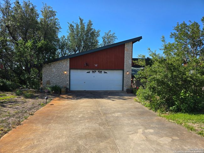 9840 Tower Vw, House other with 3 bedrooms, 3 bathrooms and null parking in Helotes TX | Image 5