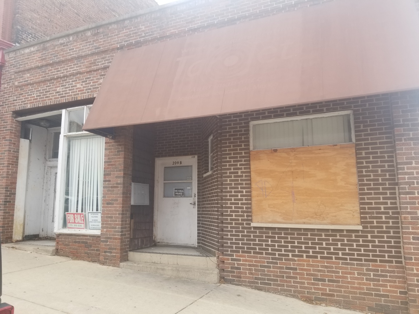 Commercial Sale in Aurora 3