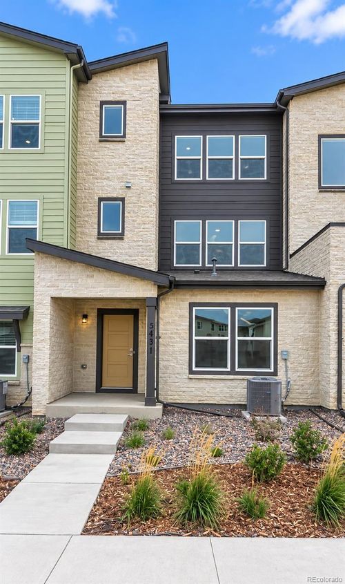 5361 N Eaton Park Way, Aurora, CO, 80019 | Card Image