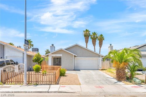 55 N Christy Ln, Las Vegas, NV, 89110-4861 | Card Image