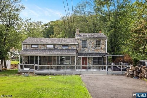 127 Schofield Rd, West Milford, NJ, 07480-4538 | Card Image